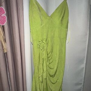 Elegant Green Evening Dress